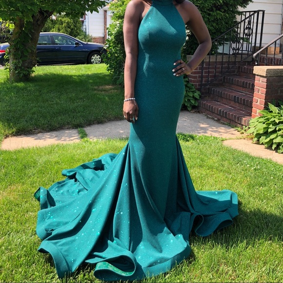 Jovani Emerald Green- High Neck - Picture 4 of 4